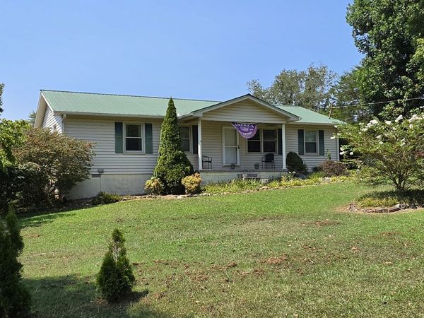 330 Westwood Ln, Estill Springs, TN 37330