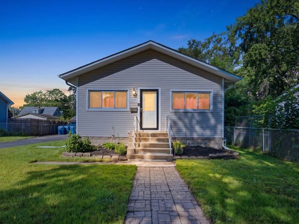 14538 Hamlin Avenue , Midlothian, IL 60445