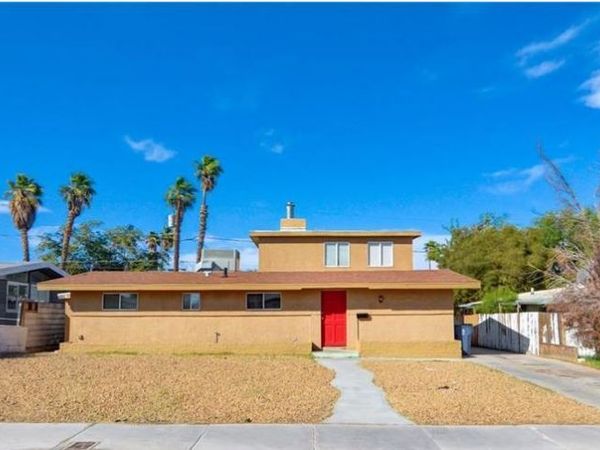 5608 Heron Avenue , Las Vegas, NV 89107