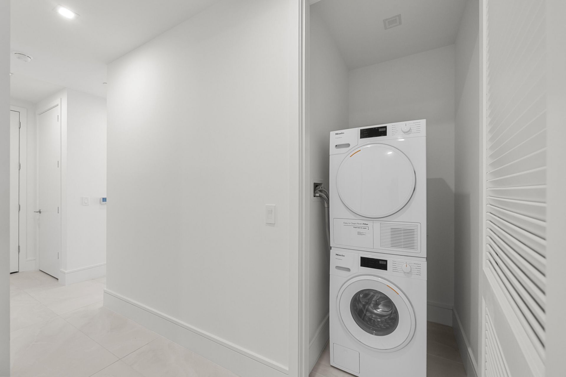 220 Lake Shore Drive, Unit 1001, Lake Park, FL 33403 Photo