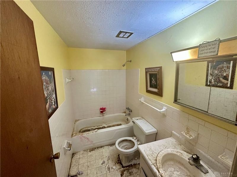 813 Clareridge Lane, Centerville, OH 45458 Photo 14