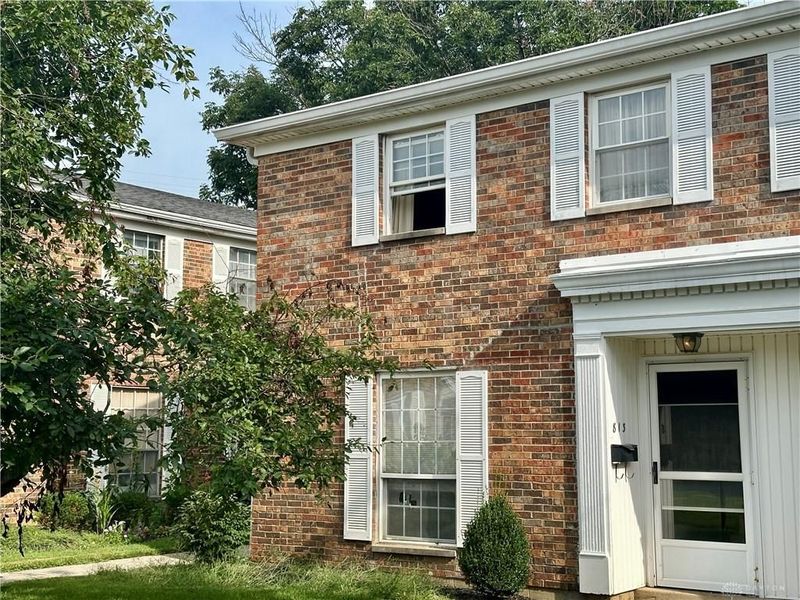 813 Clareridge Lane, Centerville, OH 45458 Photo 2