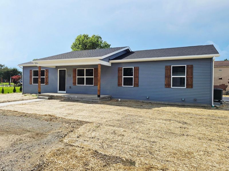 22 Cross Street, Bloomingburg, OH 43106 Photo 1