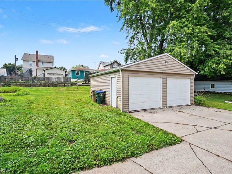 1864 13th Street, Cuyahoga Falls, OH 44223 Photo 9