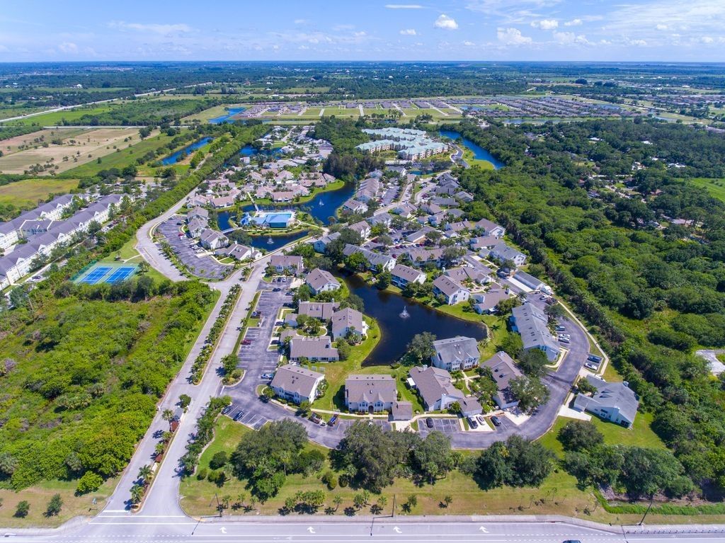 1828 Aynsley Way, Unit 1, Vero Beach, FL 32966 Photo