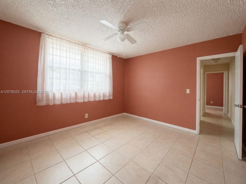 2951 NW 46th Ave, Unit 109, Lauderdale Lakes, FL 33313 Photo