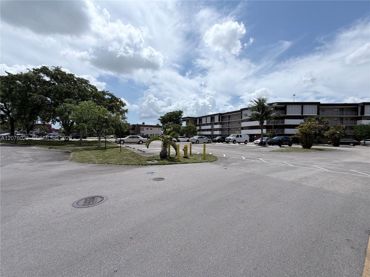 2951 NW 46th Ave, Unit 109, Lauderdale Lakes, FL 33313 Photo