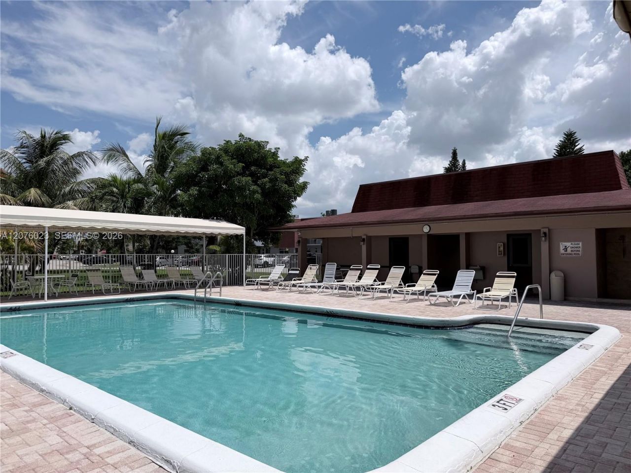 2951 NW 46th Ave, Unit 109, Lauderdale Lakes, FL 33313 Photo