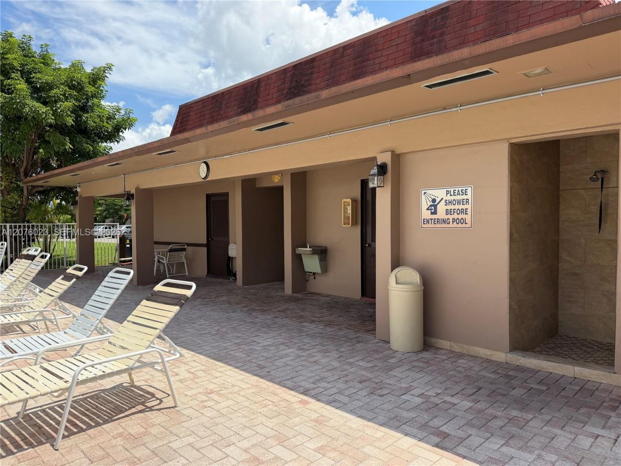 2951 NW 46th Ave, Unit 109, Lauderdale Lakes, FL 33313 Photo