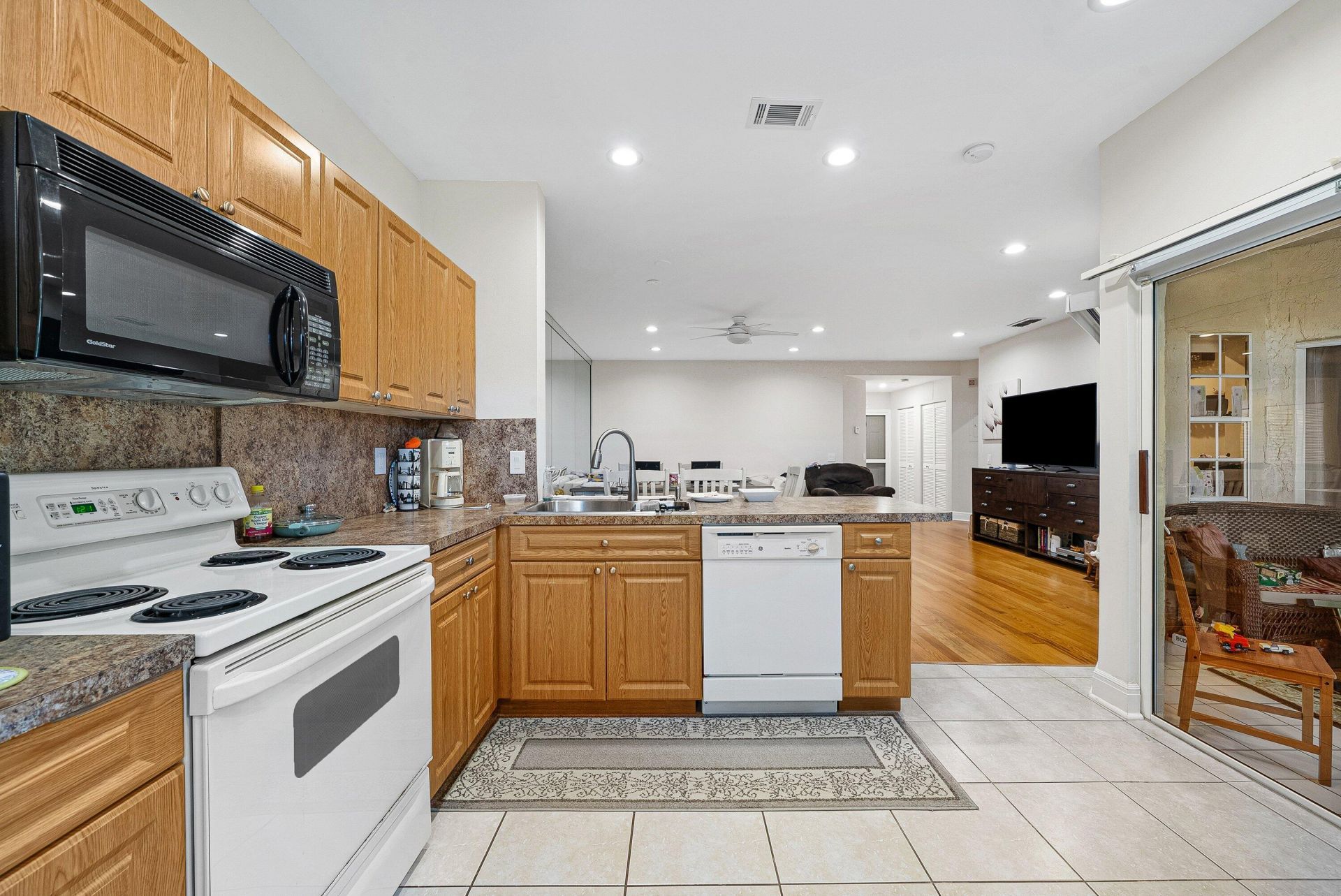 6668 Via Regina, Boca Raton, FL 33433 Photo