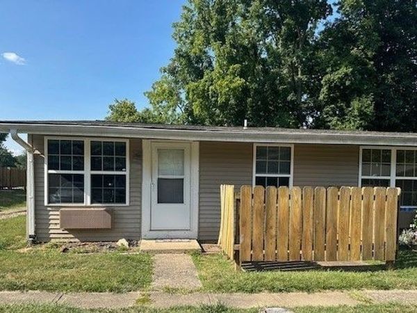 1830 Adams Lane , Unit 13, Zanesville, OH 43701