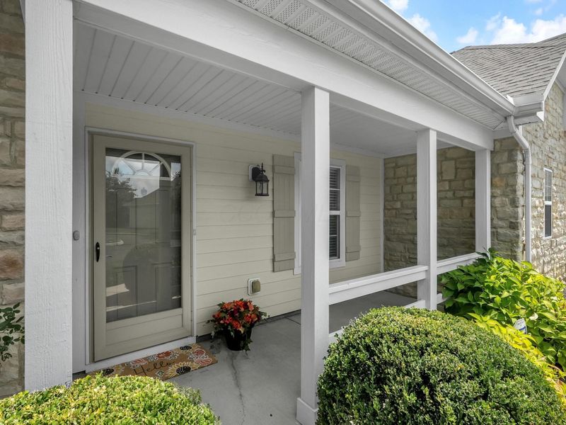 482 Commons Drive, Powell, OH 43065 Photo 8