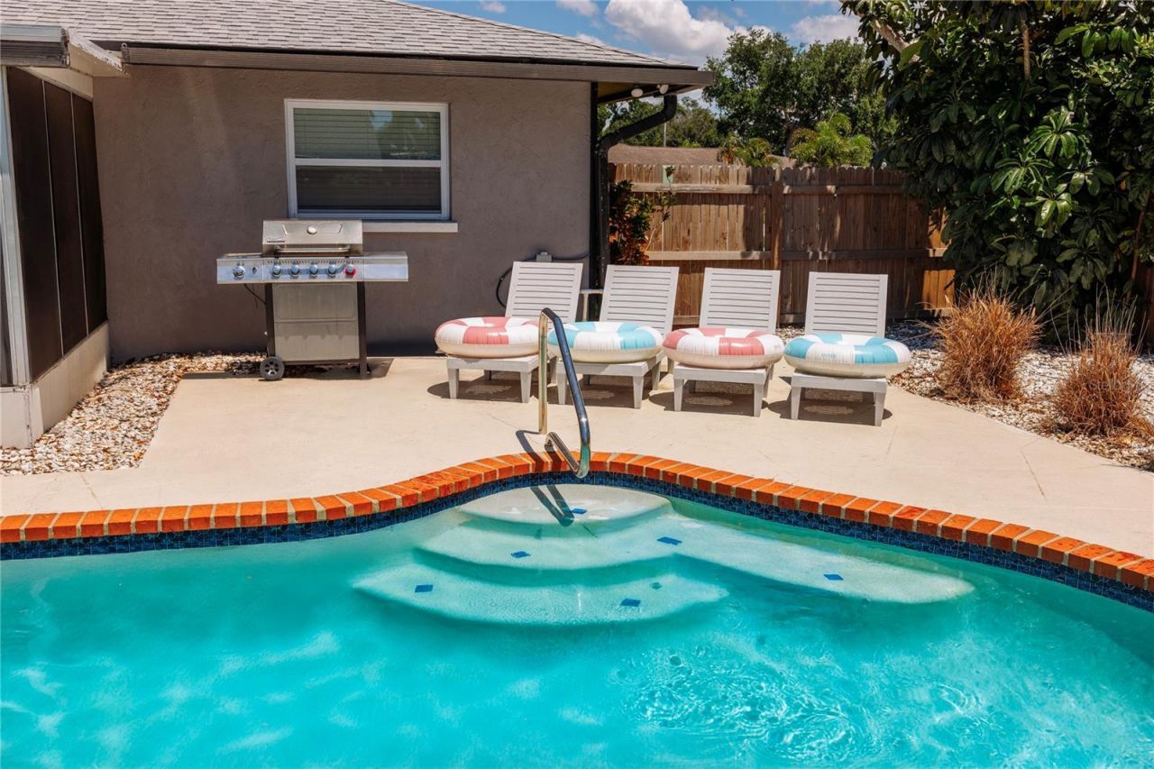 2108 42nd Street W, Bradenton, FL 34205 Photo