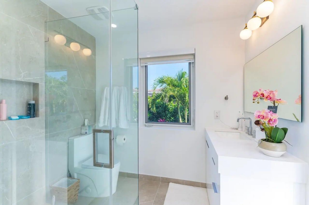 6600 NE 21st Drive, Fort Lauderdale, FL 33308 Photo