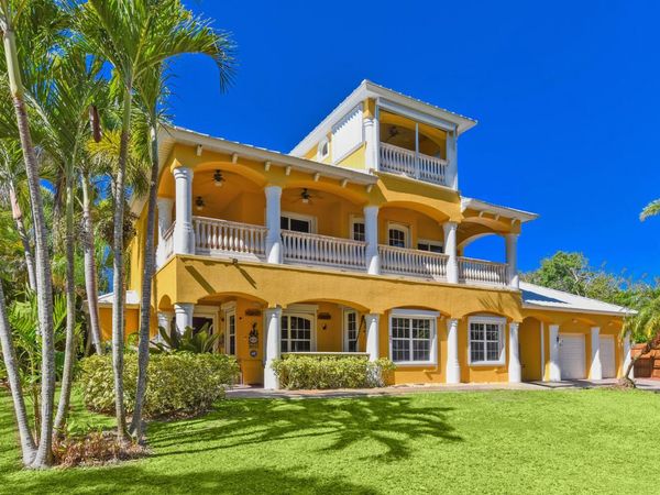 8073 S Indian River Drive, Fort Pierce, FL 34982