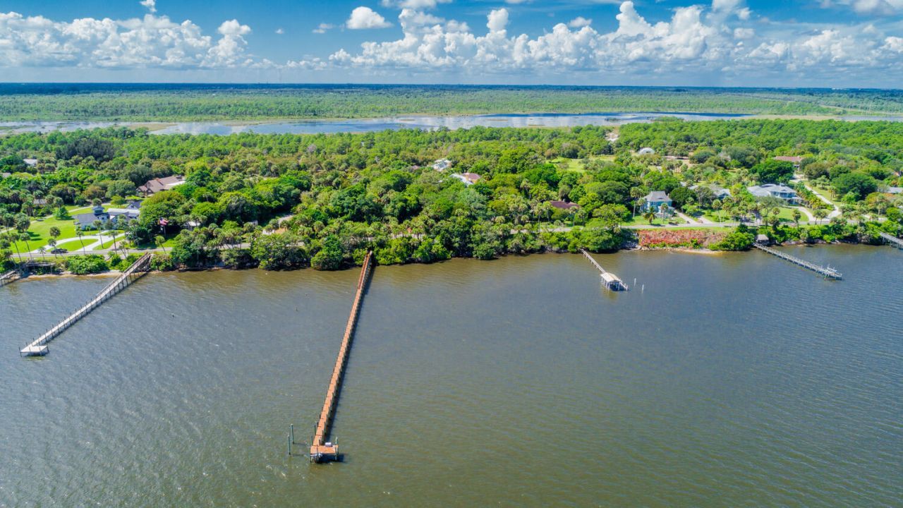 8073 S Indian River Drive, Fort Pierce, FL 34982 Photo