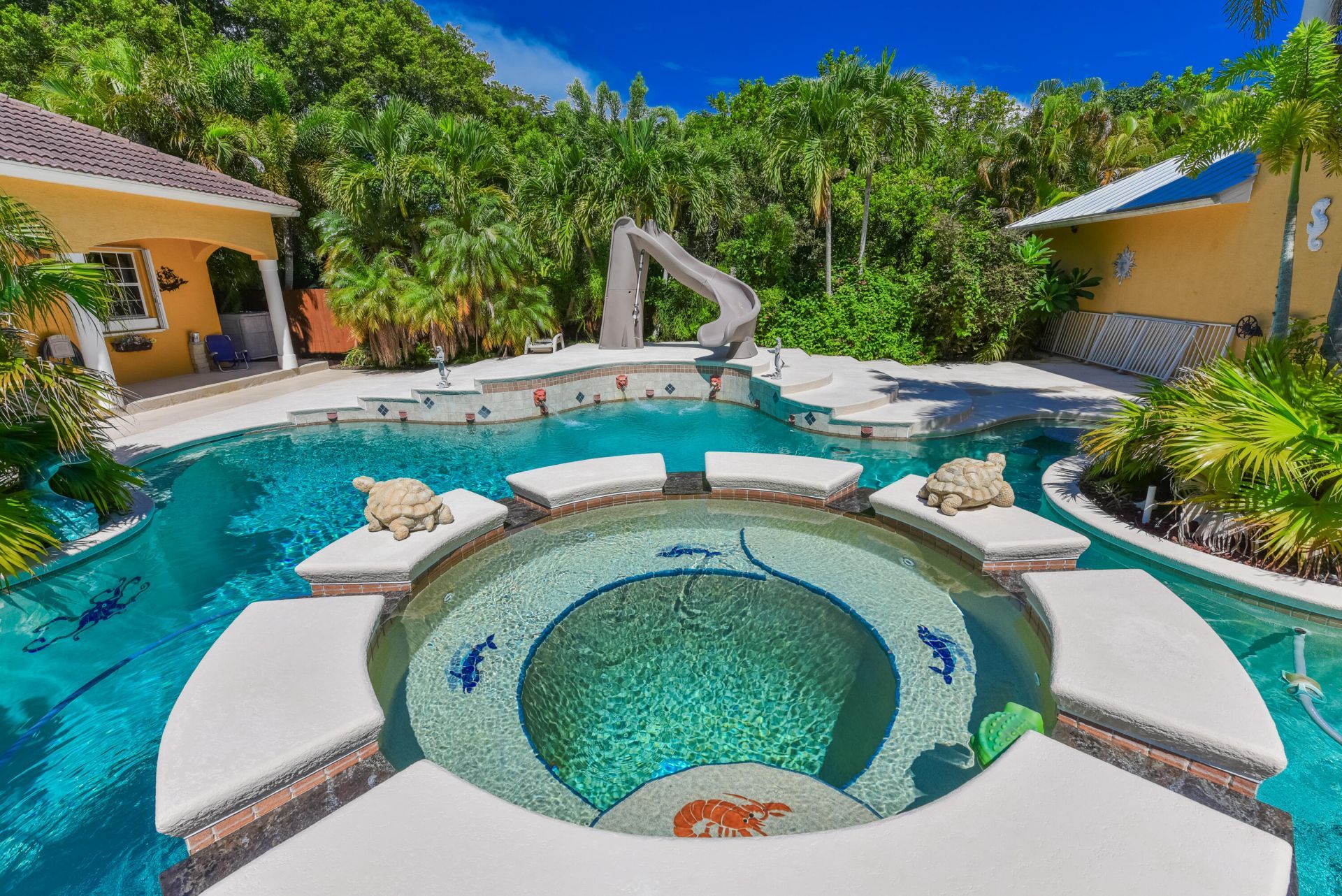 8073 S Indian River Drive, Fort Pierce, FL 34982 Photo