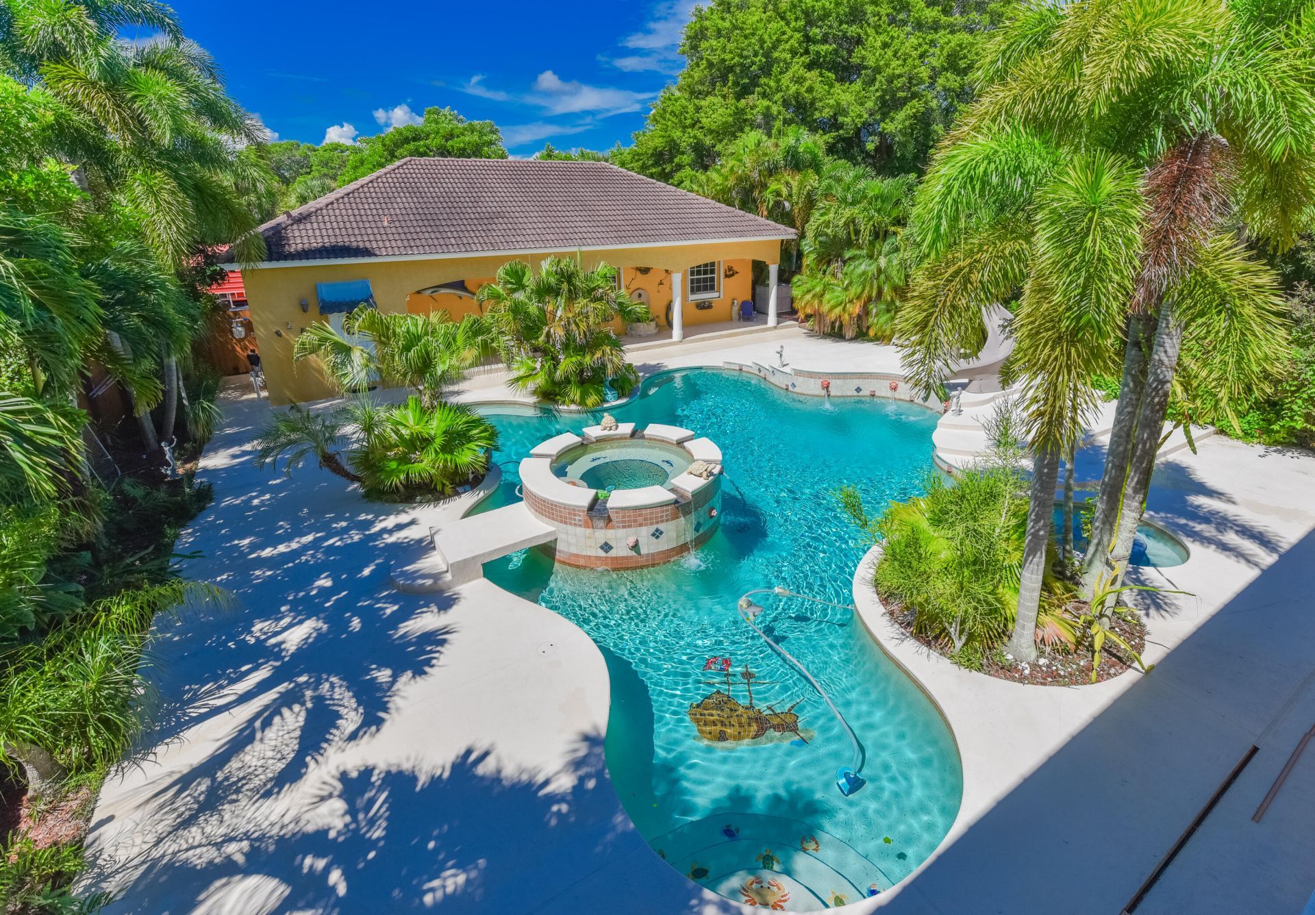 8073 S Indian River Drive, Fort Pierce, FL 34982 Photo