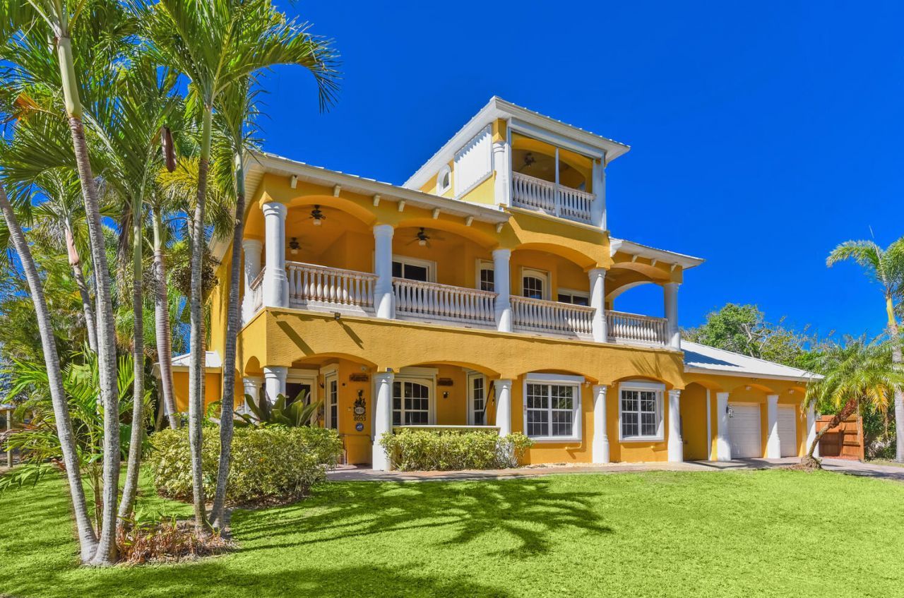 8073 S Indian River Drive, Fort Pierce, FL 34982 Photo