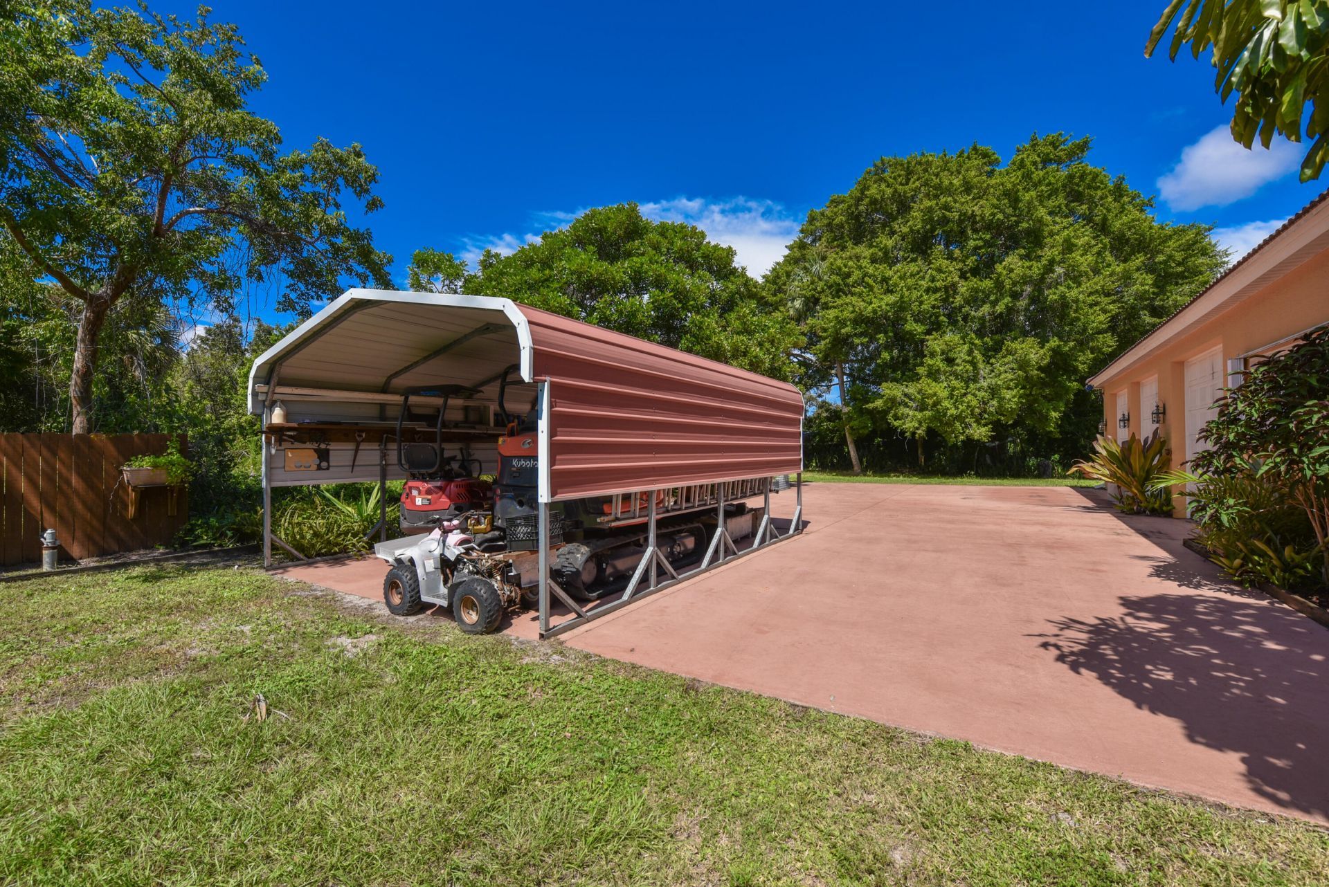 8073 S Indian River Drive, Fort Pierce, FL 34982 Photo