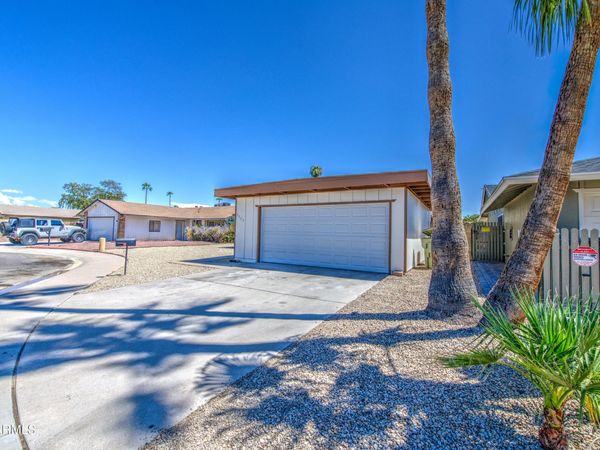 4929 W TOWNLEY Avenue, Glendale, AZ 85302