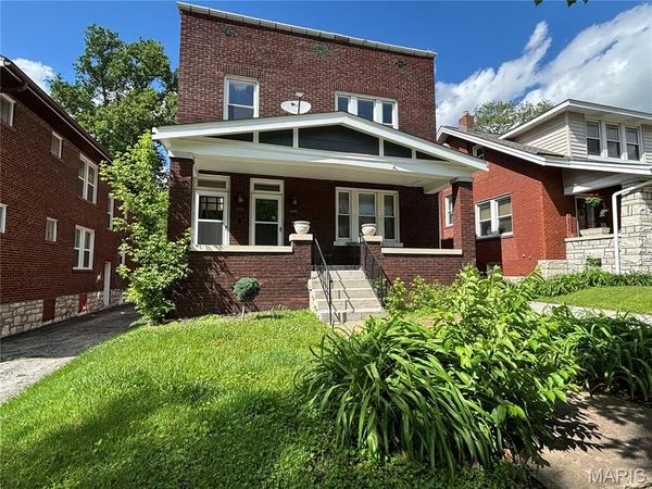 7527 Wise Avenue, Richmond Heights, MO 63117