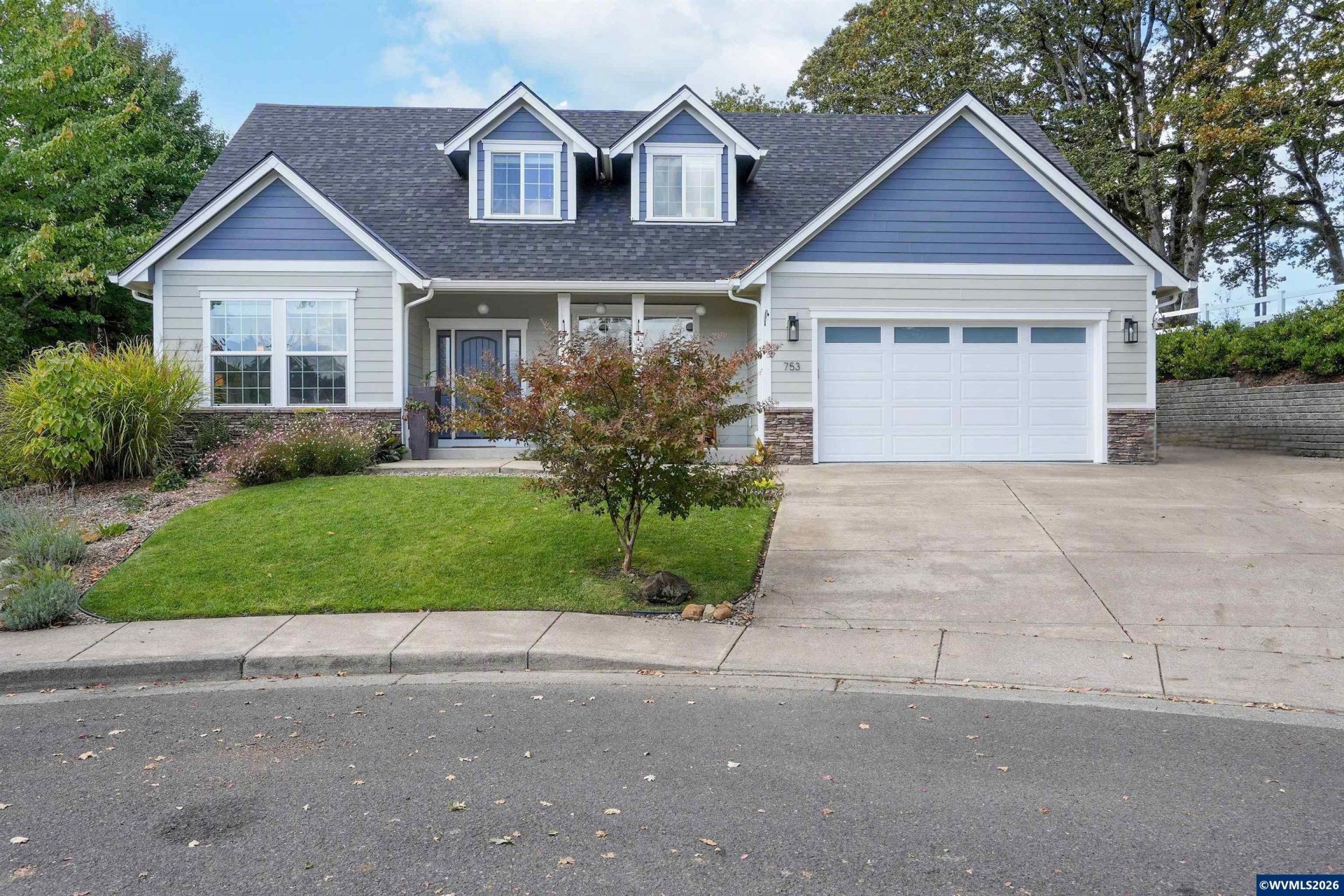 753 SE Guy Ln, Dallas, OR 97338 Main Photo