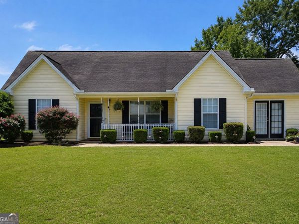 132 Royal Court, Jackson, GA 30233