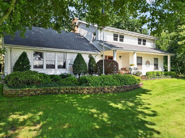 62277 Poppy Road, South Bend, IN 46614