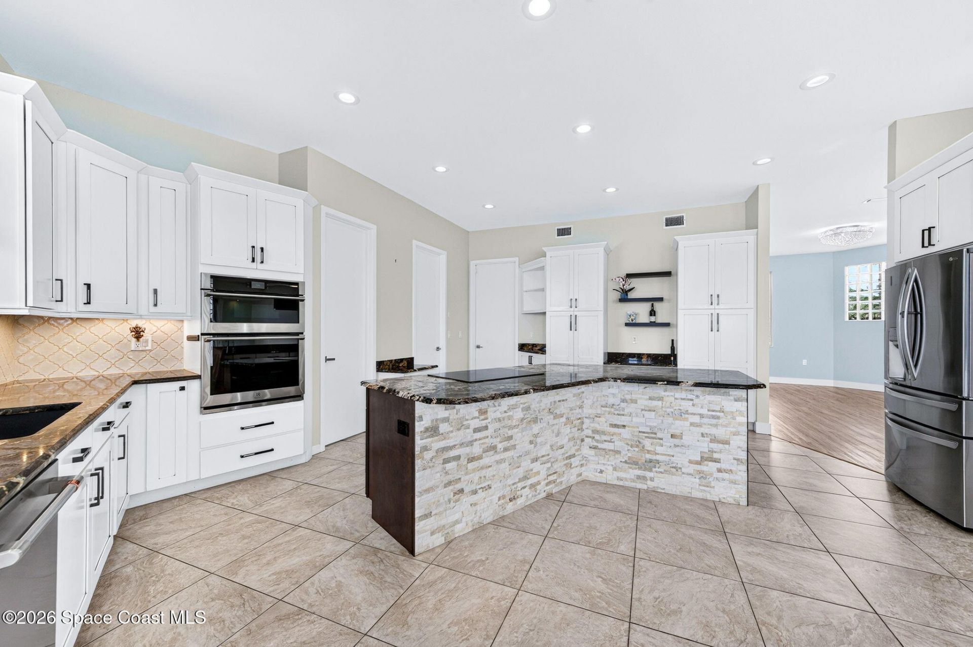 1923 Sykes Creek Drive, Merritt Island, FL 32953 Photo