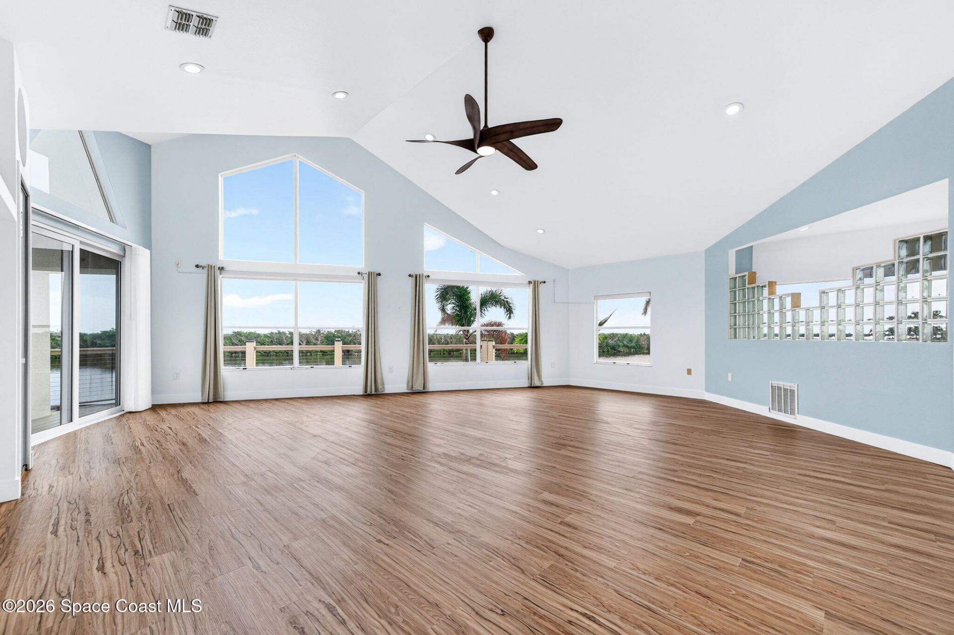 1923 Sykes Creek Drive, Merritt Island, FL 32953 Photo