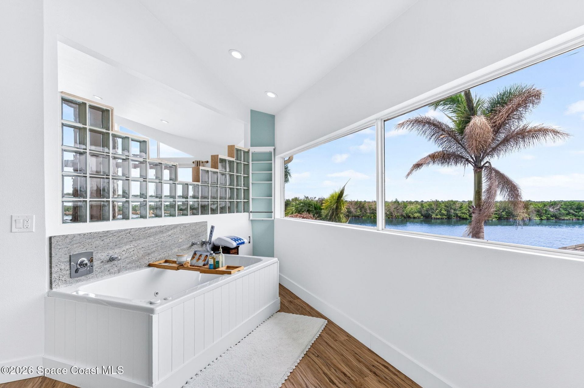 1923 Sykes Creek Drive, Merritt Island, FL 32953 Photo