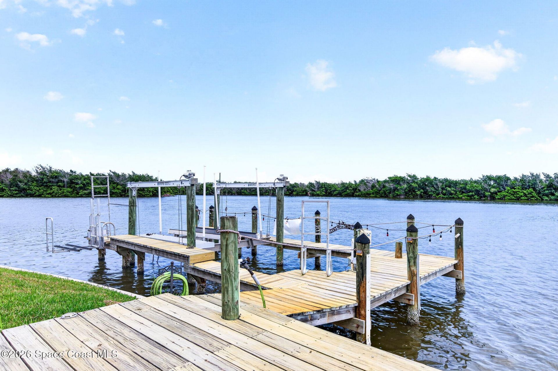 1923 Sykes Creek Drive, Merritt Island, FL 32953 Photo