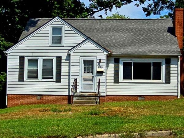 230 W Presnell Street , Asheboro, NC 27203