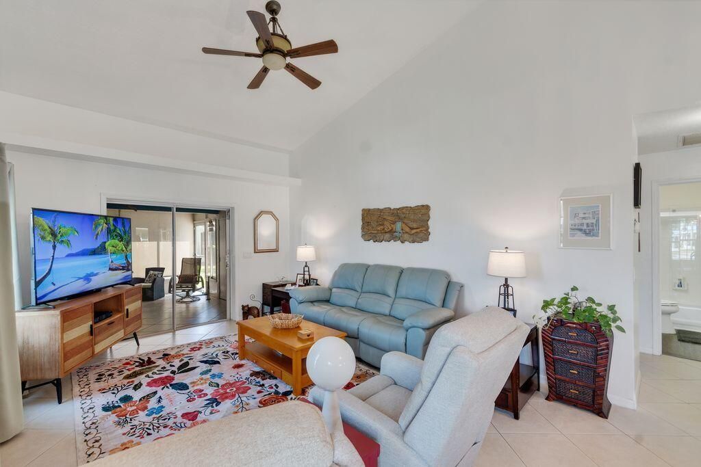 1828 Aynsley Way, Unit 1, Vero Beach, FL 32966 Photo
