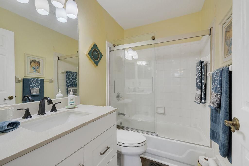 1828 Aynsley Way, Unit 1, Vero Beach, FL 32966 Photo