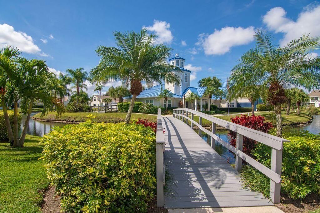 1828 Aynsley Way, Unit 1, Vero Beach, FL 32966 Photo