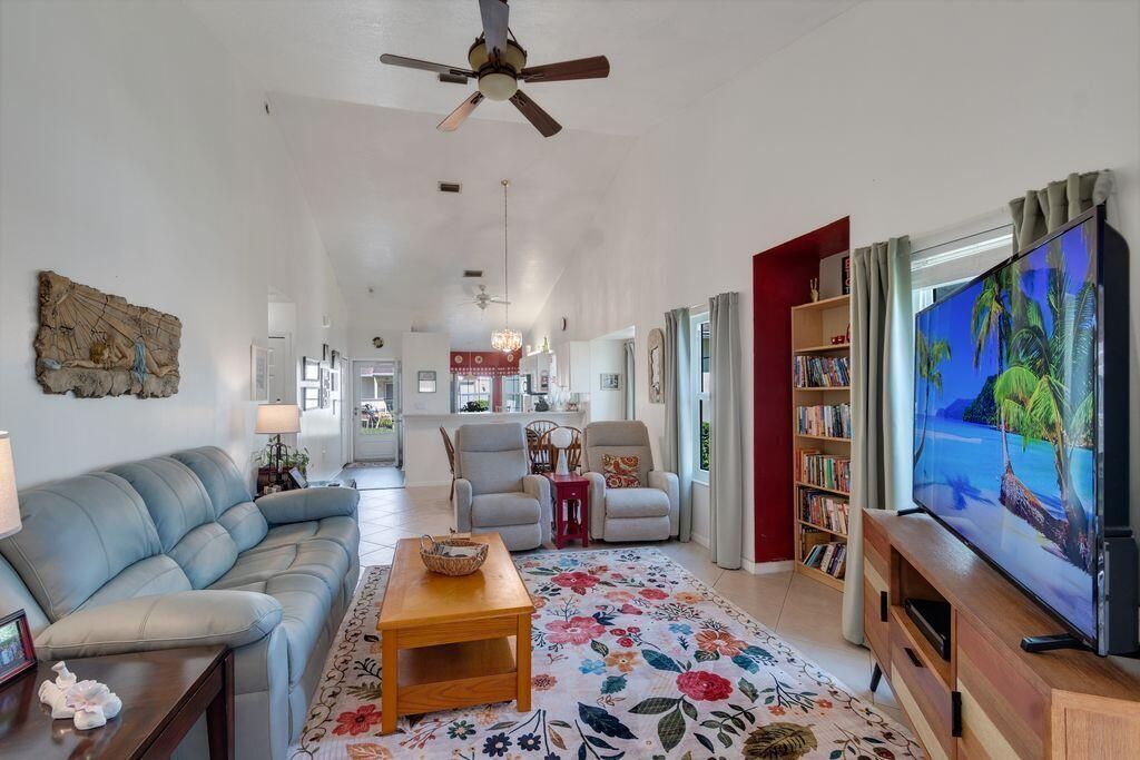 1828 Aynsley Way, Unit 1, Vero Beach, FL 32966 Photo