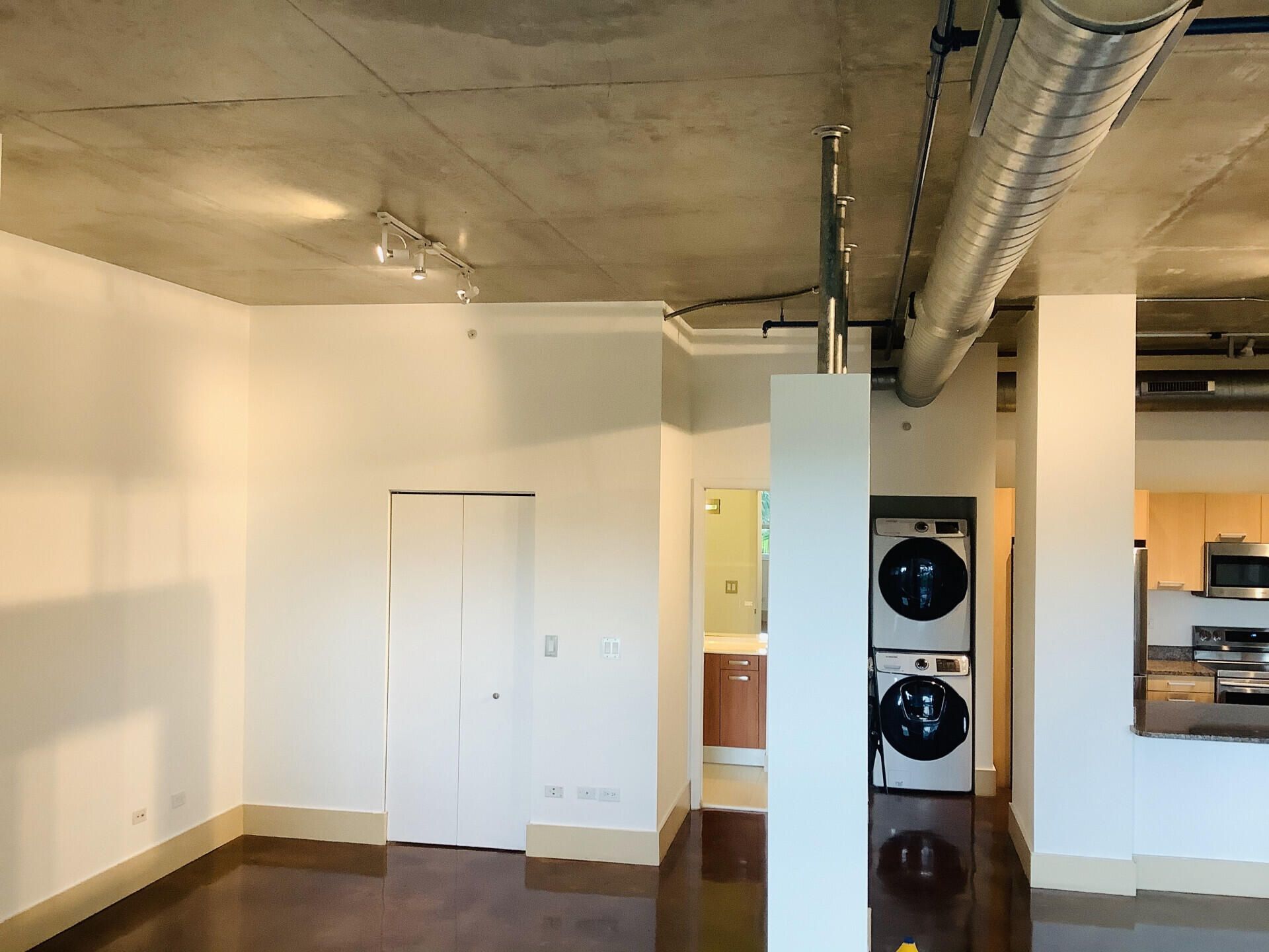 313 NE 2nd Street, Unit 305, Fort Lauderdale, FL 33301 Photo