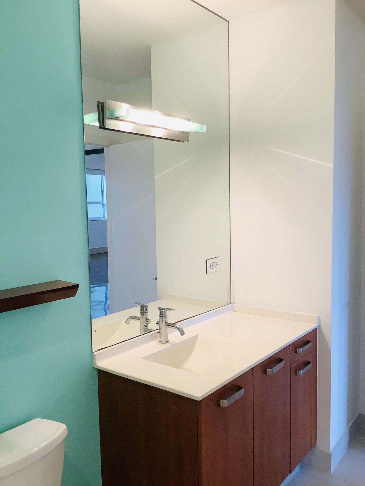 313 NE 2nd Street, Unit 305, Fort Lauderdale, FL 33301 Photo