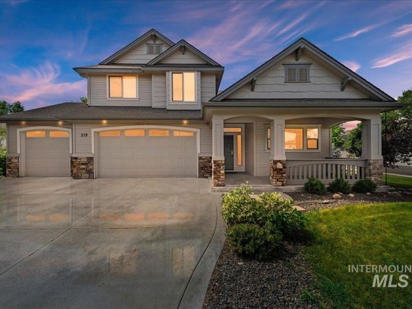 319 S Burgundy Way, Star, ID 83669