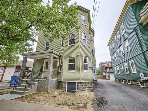 103 Grant St, Unit 1, Somerville, MA 02145