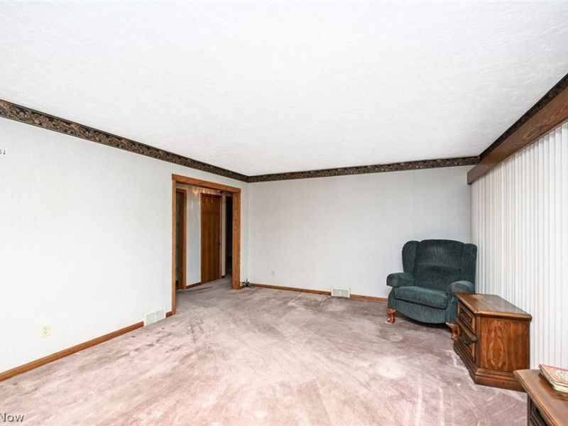 105 Grove Street , Lodi, OH 44254 Photo 7