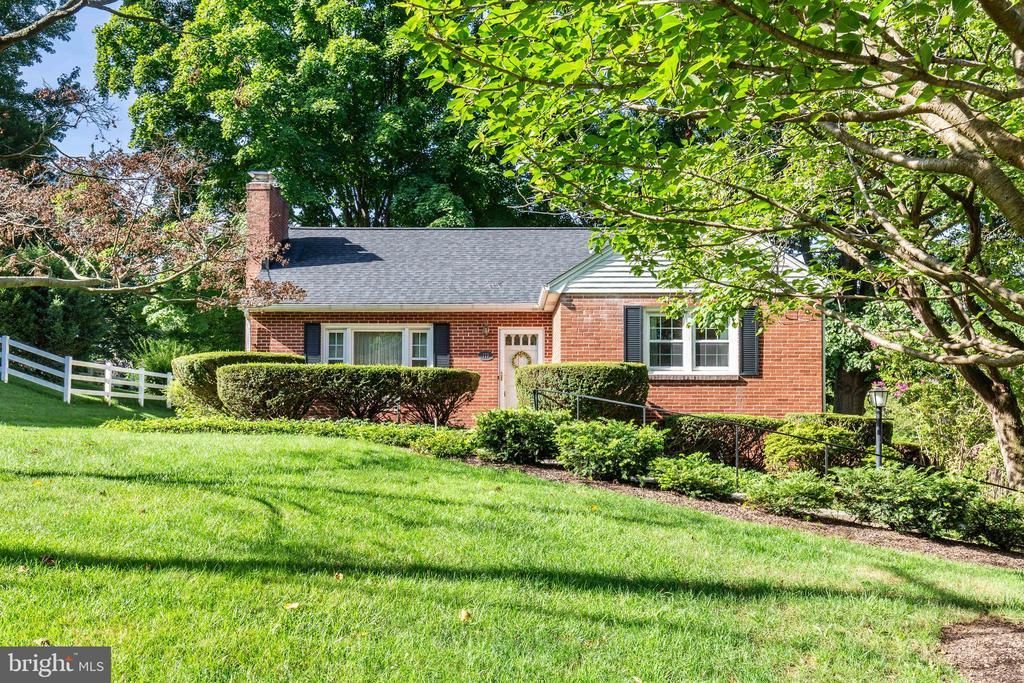 111 SMITH AVENUE, WESTMINSTER, MD 21157