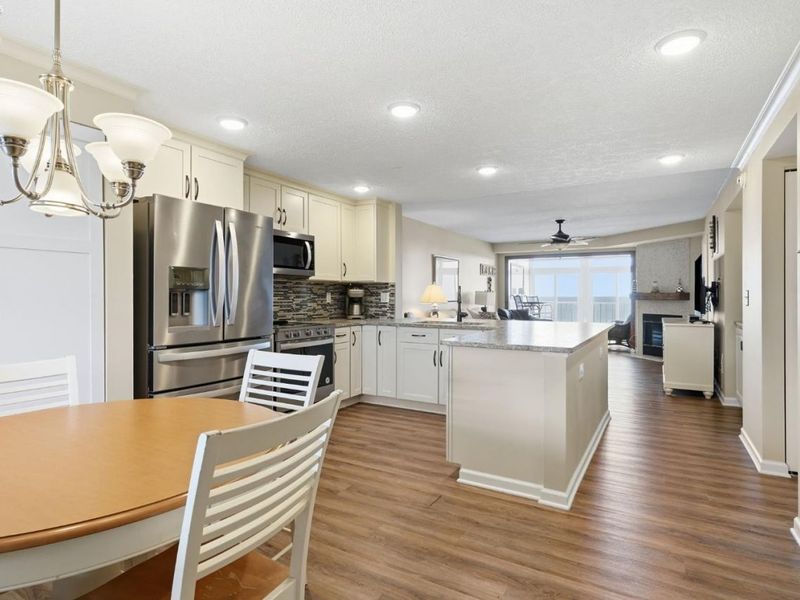 1909 E Harbor Road, Unit 302 W, Port Clinton, OH 43452 Photo 14