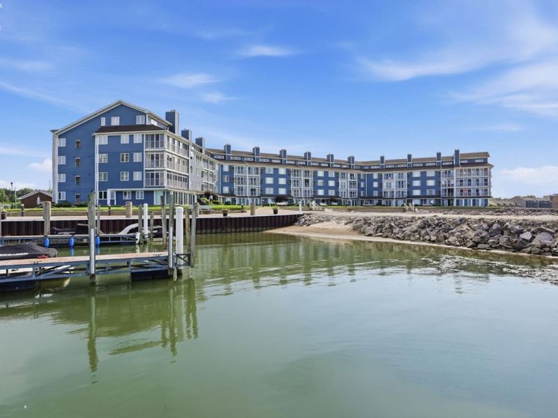 1909 E Harbor Road, Unit 302 W, Port Clinton, OH 43452 Photo 2