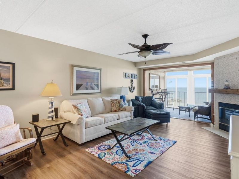 1909 E Harbor Road, Unit 302 W, Port Clinton, OH 43452 Photo 5