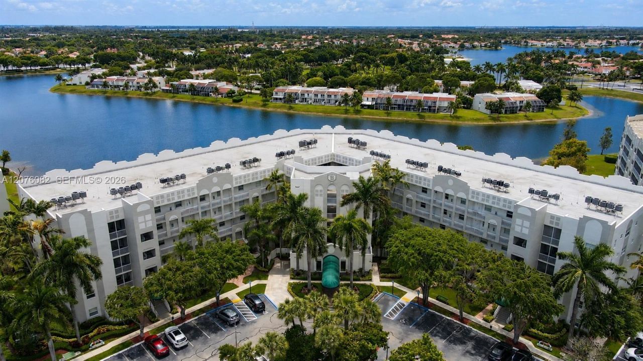 10750 NW 66th St , Unit 413, Doral, FL 33178 Photo