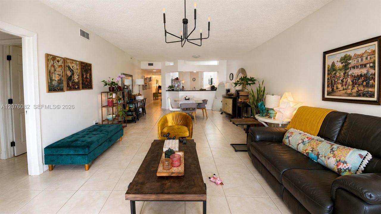 10750 NW 66th St , Unit 413, Doral, FL 33178 Photo