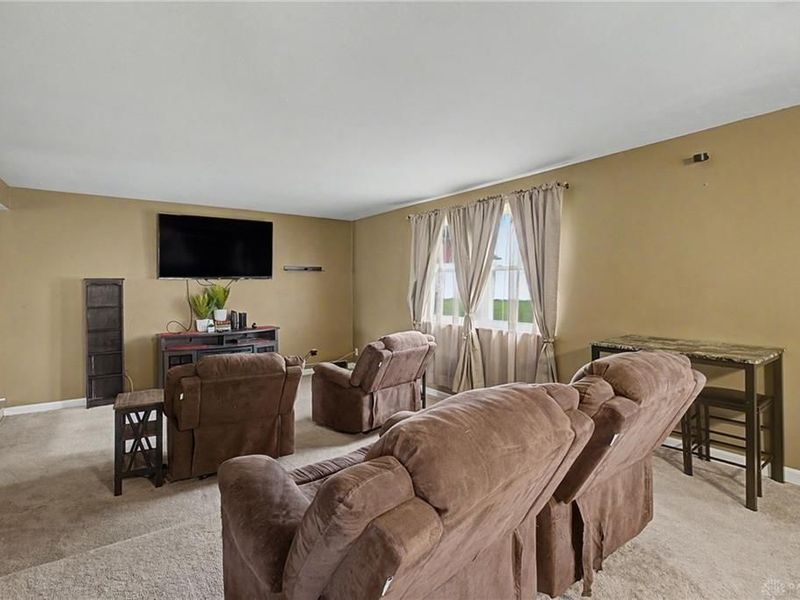 7013 Cologne Place, Huber Heights, OH 45424 Photo 11